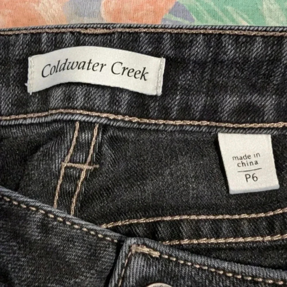 Coldwater Creek Black Wash Straight Legs Jeans, Size 6P - Picture 6 of 6